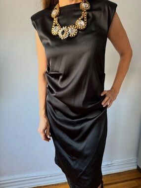 MAWI LONDON OVERSIZED GOLD STATEMENT NECKLACE SWAROVSKI CRYSTALS UK
